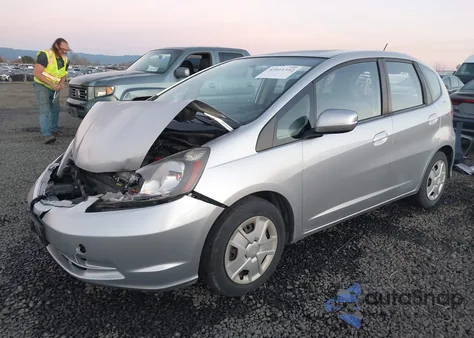 2013 Honda Fit из США, поврежденный, VIN JHMGE8H35DC078399